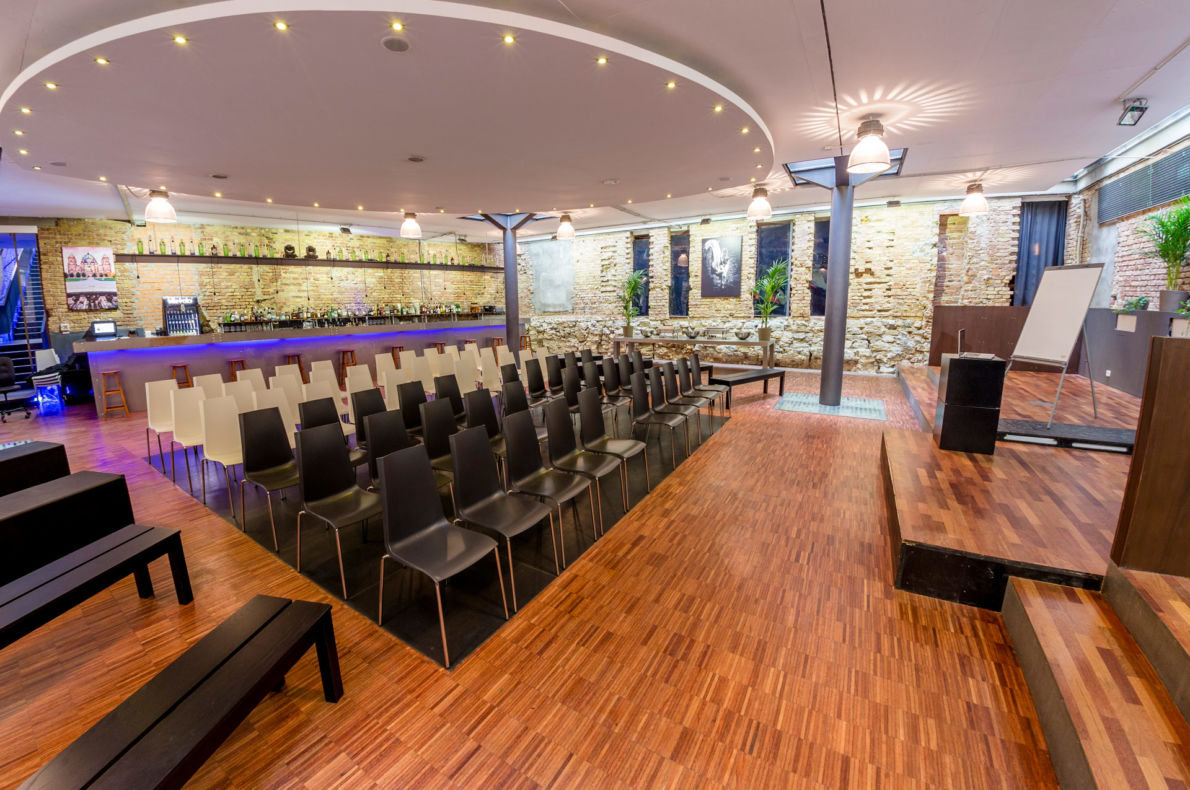 Hotel & Location - Event Lobby
